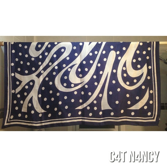 100% Silk Navy Summer Islands Dots & Swirls Scarf! - Picture 3 of 8